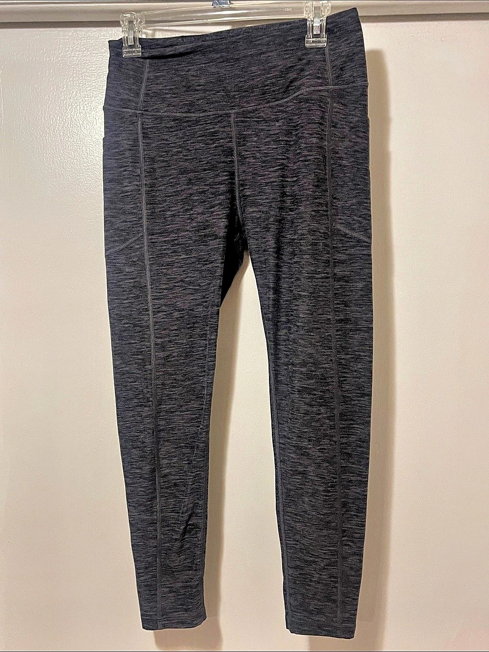 Victoria's Secret Women's Leggings Size 12